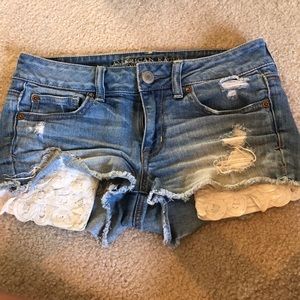 American Eagle shorts!